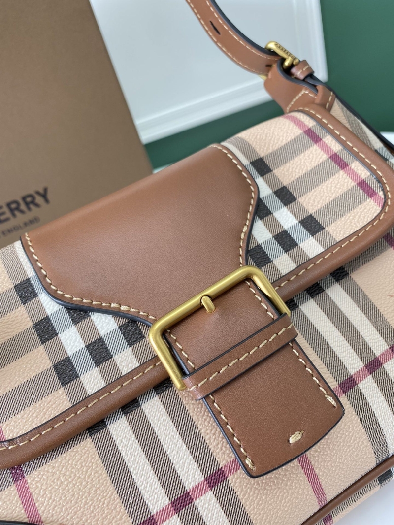 Bv*b*rry hobo bags